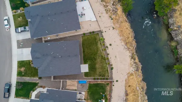 1545 N Thistle Dr, Kuna, ID 83634