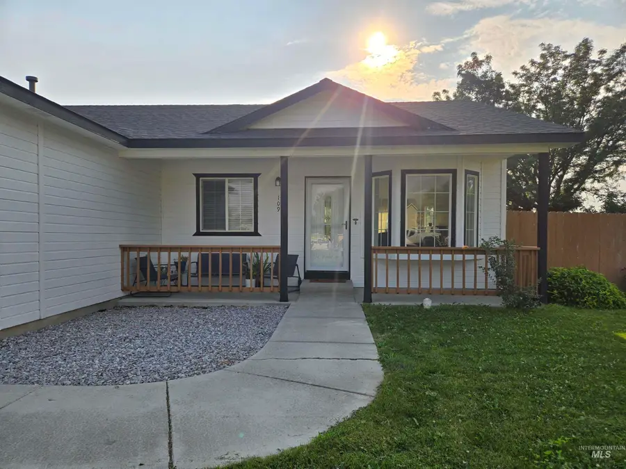 109 Rose Petal Ct., Wilder, ID 83676 - #3