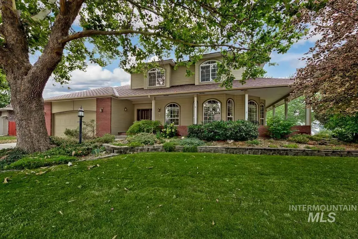 963 E Kingsford Dr, Meridian, ID 83642 - #1