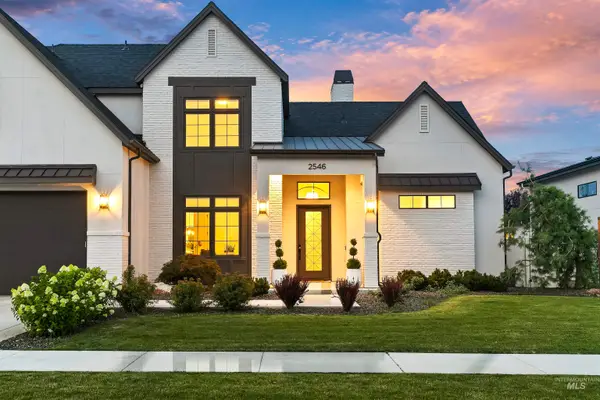2546 N Heirloom Ave, Eagle, ID 83616