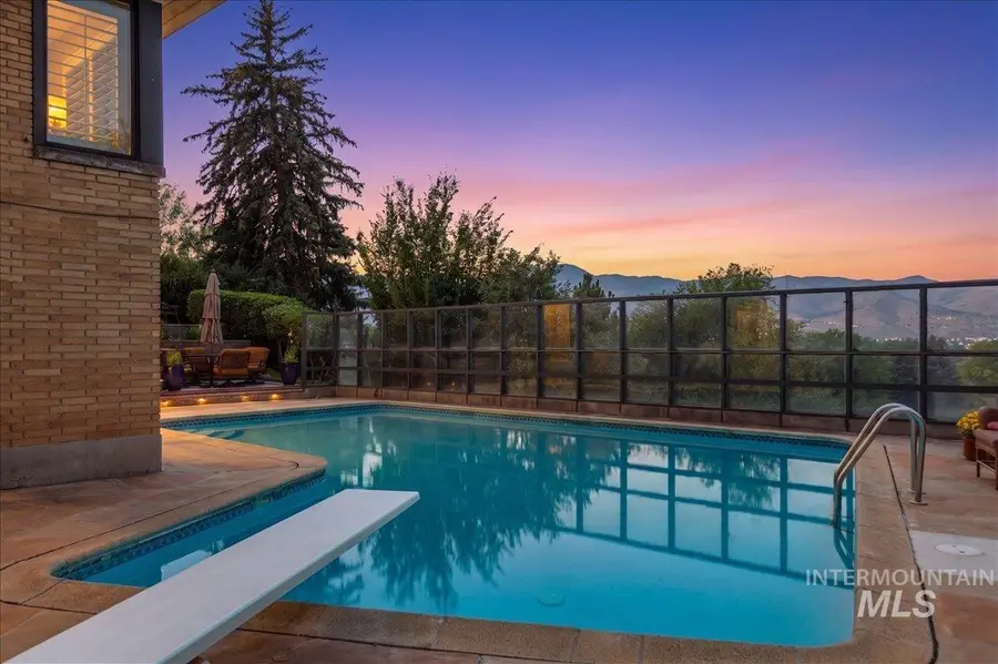 173 S 15th, Pocatello, ID 83201 - #2