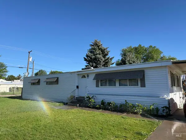 117 E 5th Street, Shoshone, ID 83352