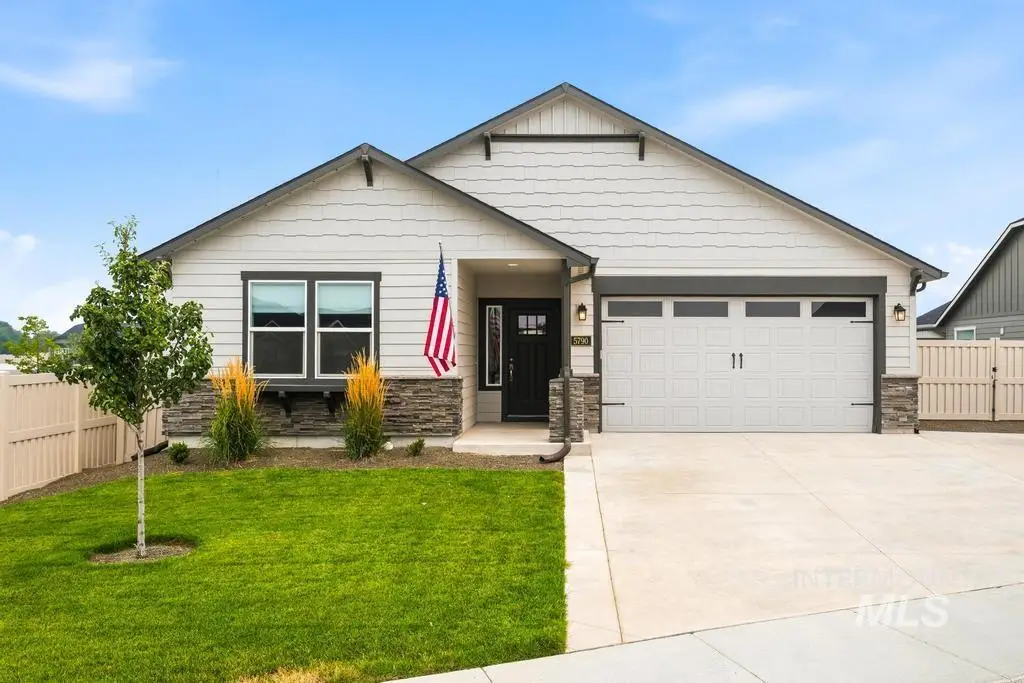 5790 E Lekeitio Village Dr, Nampa, ID 83687 - #1