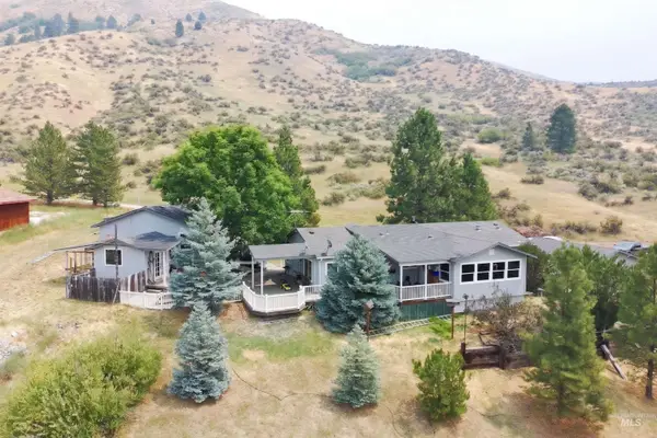 6 Norwood Ct, Boise, ID 83716