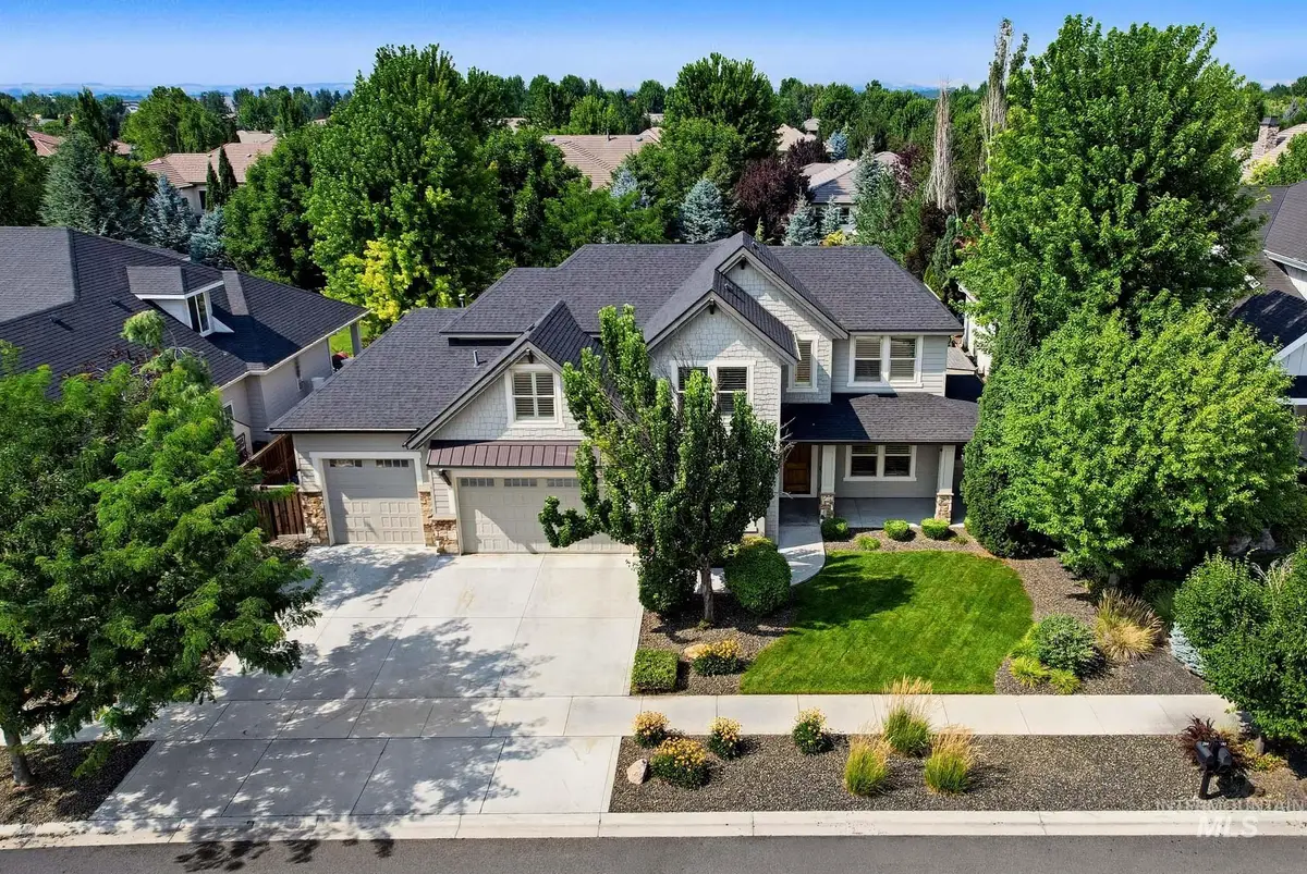 3384 W Star Hollow Dr, Meridian, ID 83646 - #1
