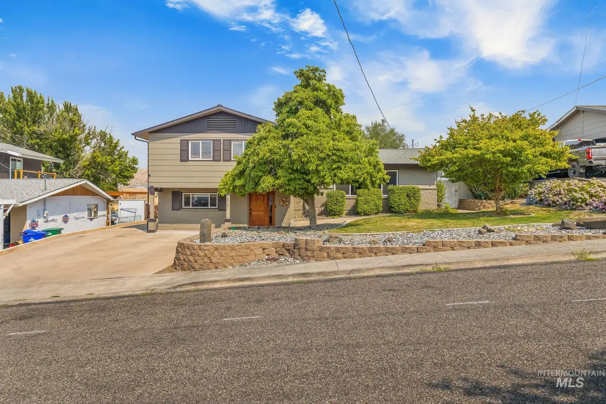 1019 29th St, Lewiston, ID 83501 - #1