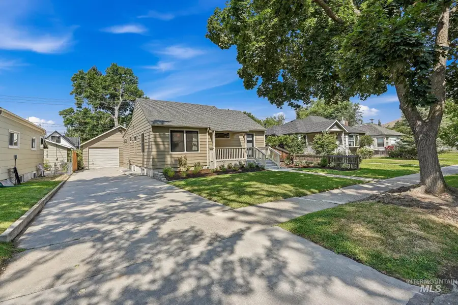 2301 N 19th, Boise, ID 83702 - #2