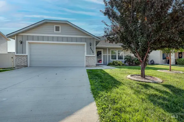 2526 N Honeysuckle Way, Kuna, ID 83634
