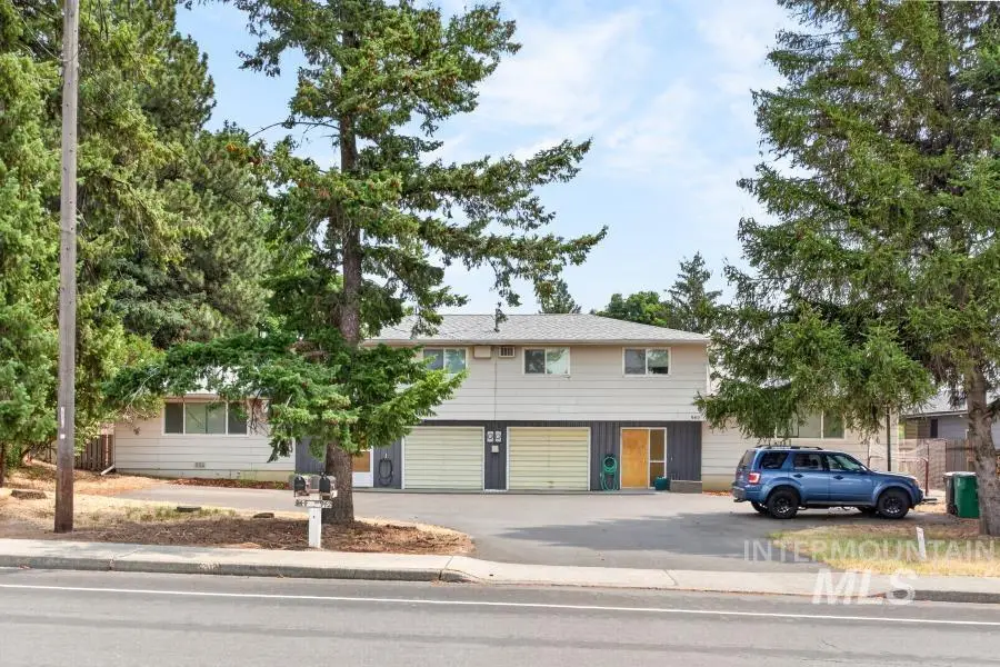 942 Orchard Ave, Moscow, ID 83843 - #2