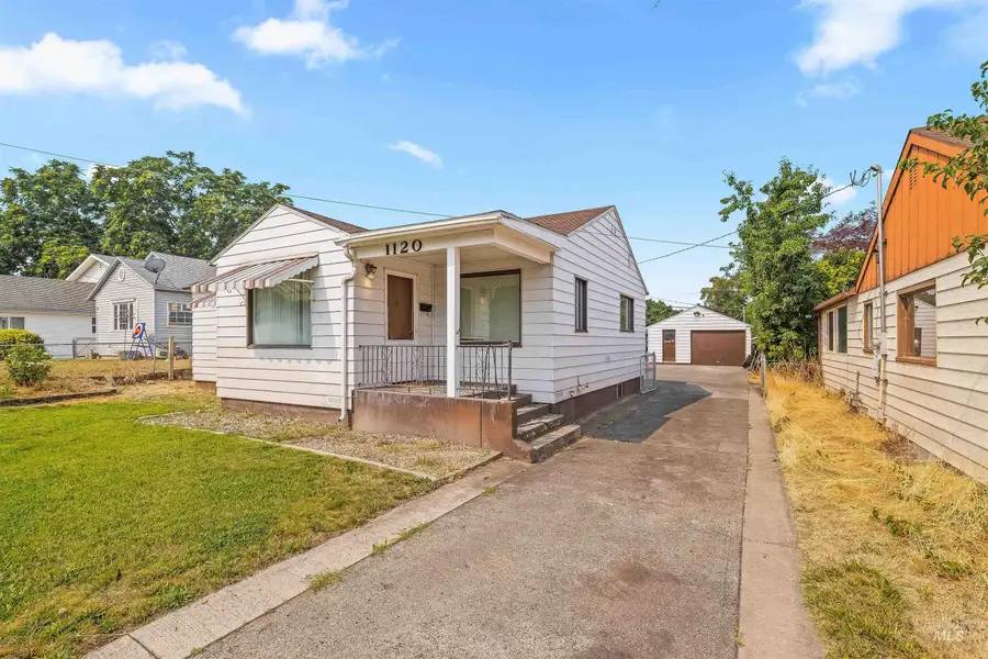 1120 11th Street, Clarkston, WA 99403 - #2