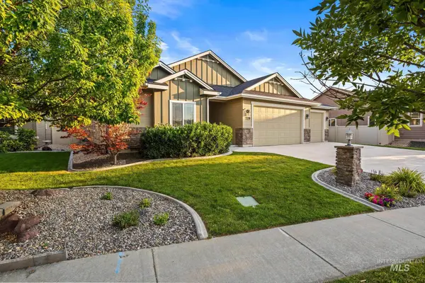719 W Arbor Pointe Way, Nampa, ID 83686