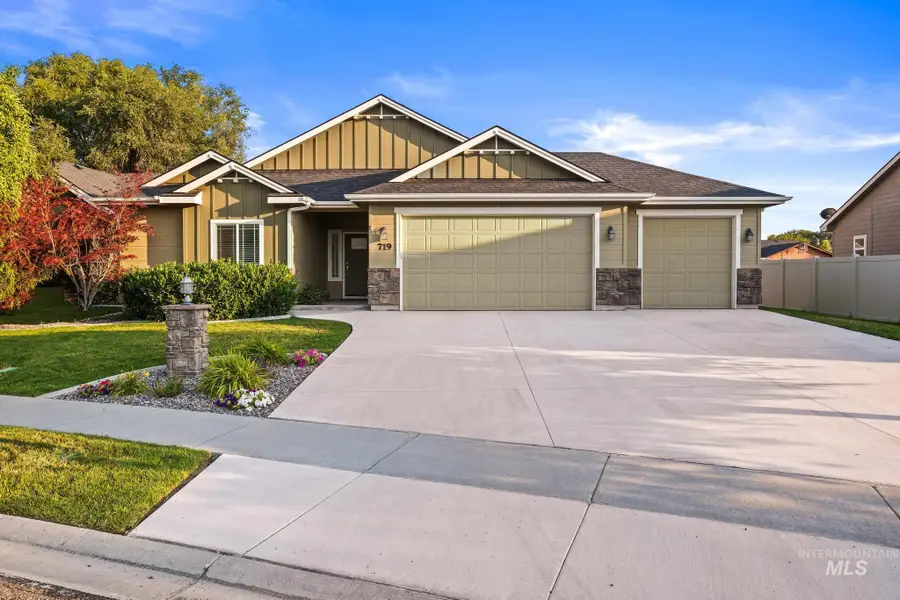 719 W Arbor Pointe Way, Nampa, ID 83686 - #2