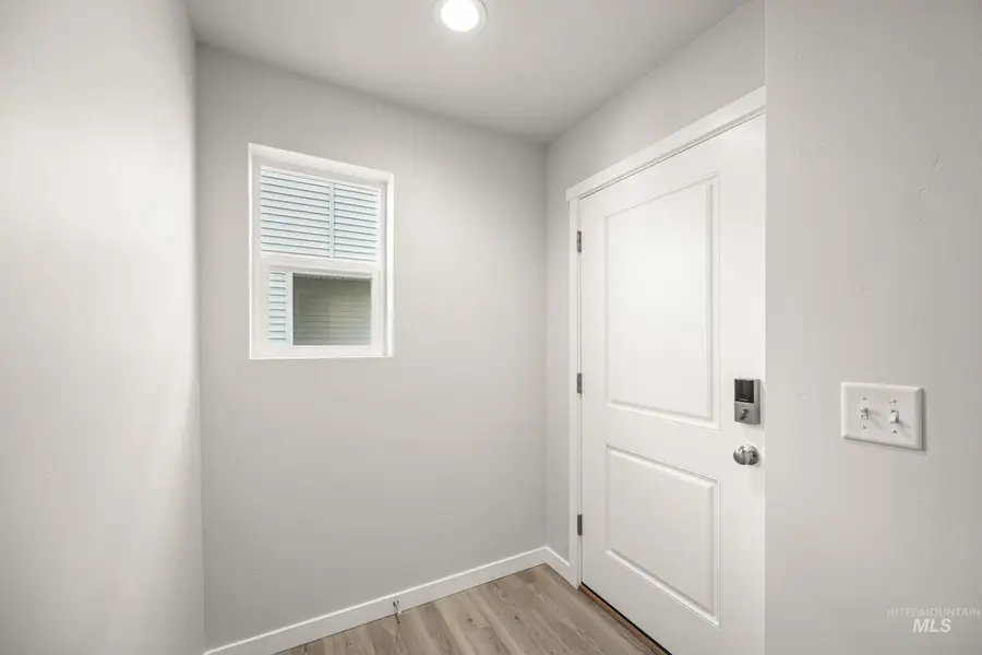 2375 W Fallon Lp, Nampa, ID 83651 - #2
