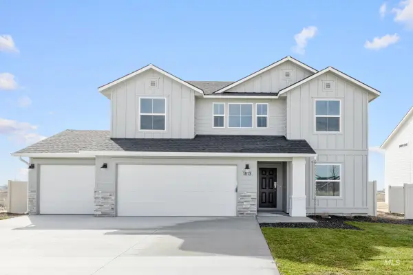 15382 Albatross Ave, Nampa, ID 83651