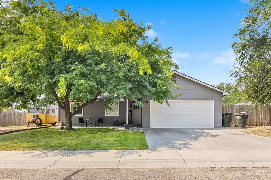 513 N Thornley Ave, Kuna, ID 83634 - #2