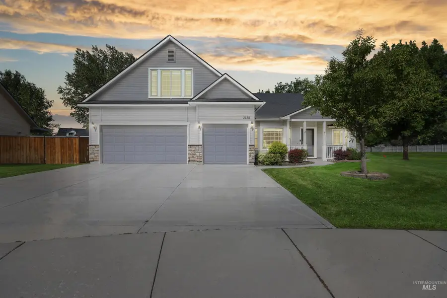 2129 N Cool Springs Ave, Kuna, ID 83643 - #2