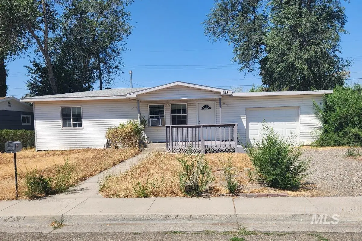 313 Baker Drive, Mountain Home, ID 83647 - #1