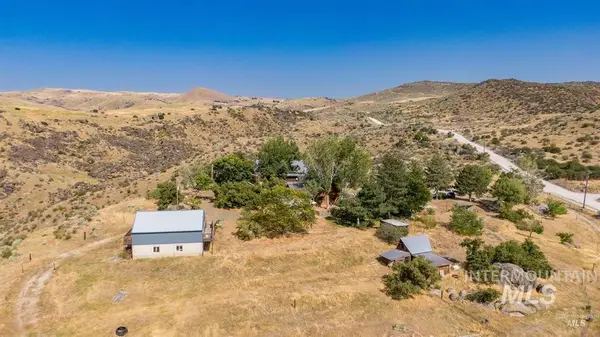 11500 Brownlee Rd, Sweet, ID 83760