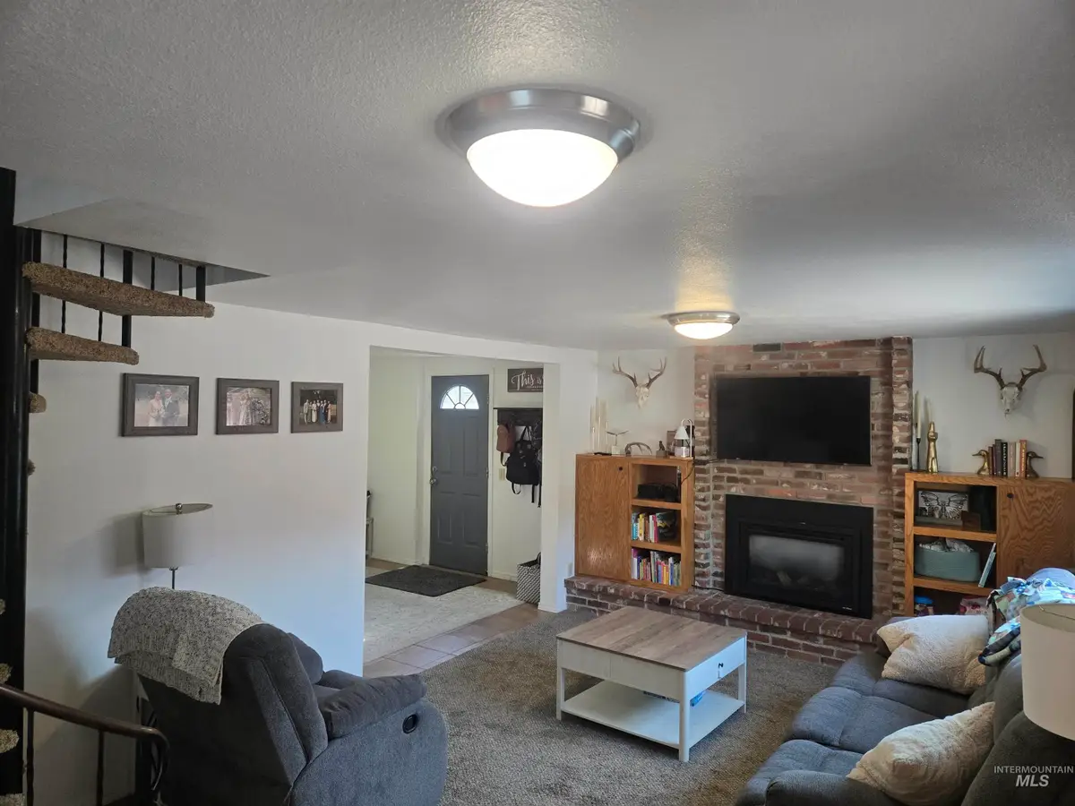 12544 Laqa Vista Ave., Orofino, ID 83544 - #1