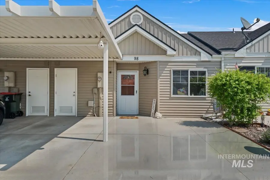 98 E Waterbury Ln, Meridian, ID 83646 - #3