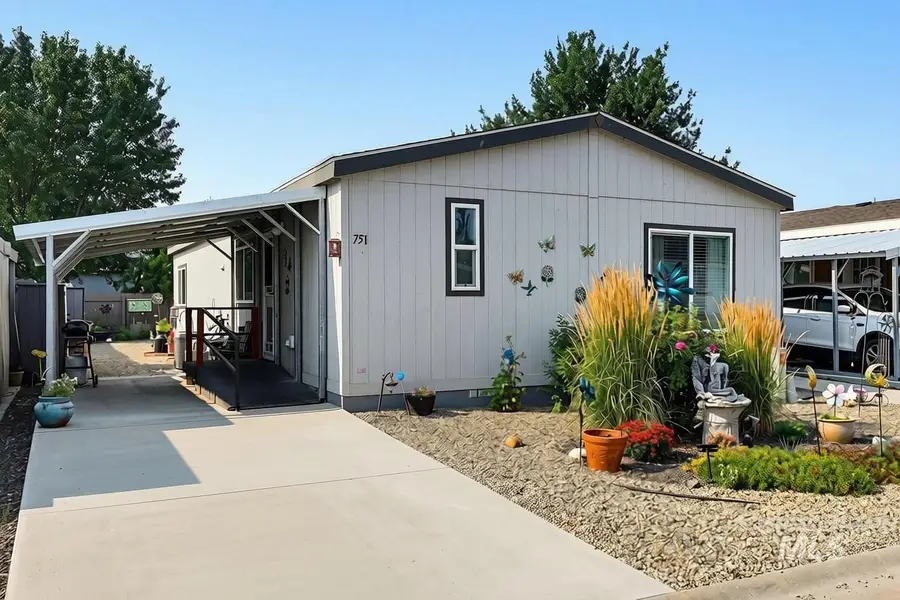 751 Freedom Ln, Emmett, ID 83617 - #2