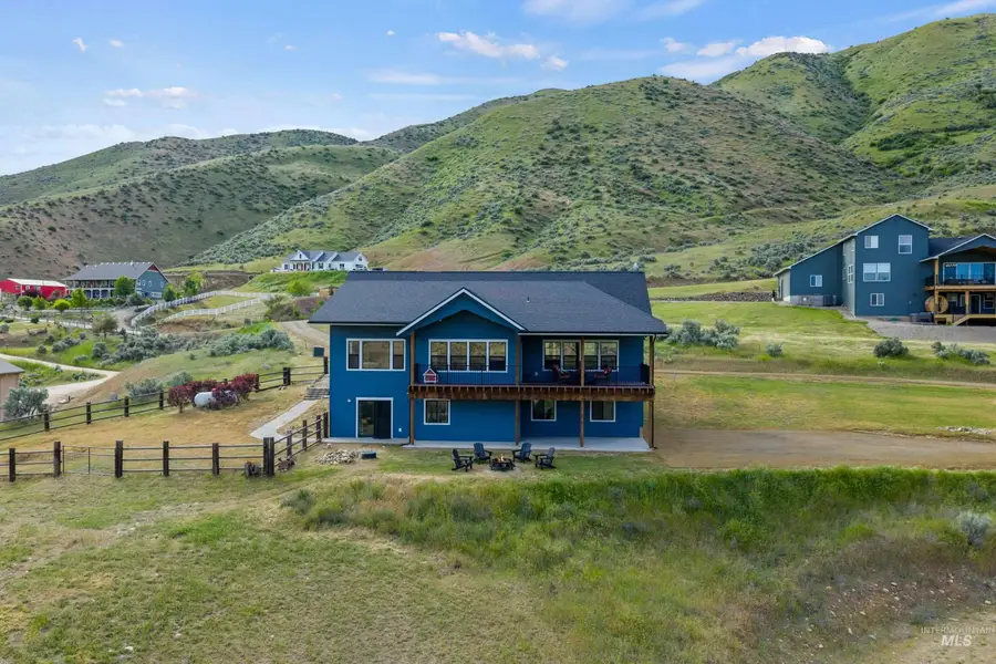 42 Shoemaker Lane, Horseshoe Bend, ID 83629 - #2
