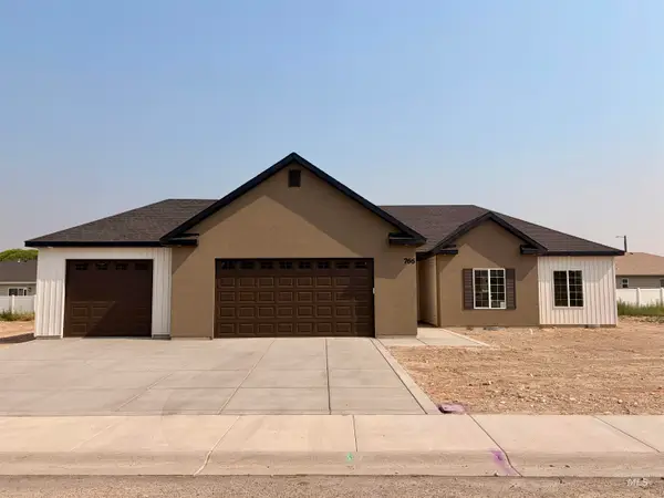 766 Waveland Avenue, Filer, ID 83328