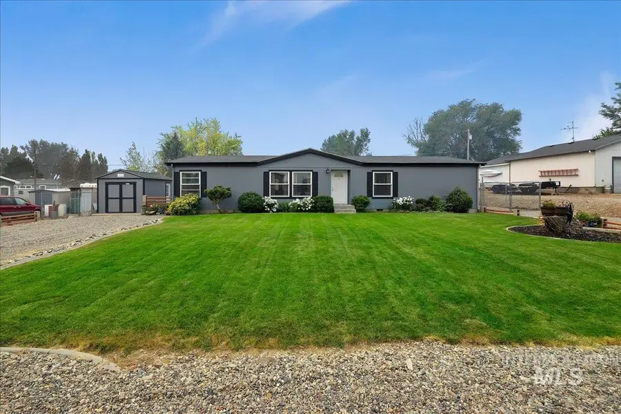 355 6th Avenue West, Wendell, ID 83355 - #2