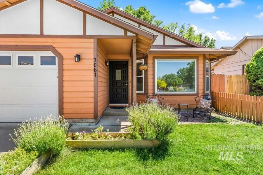7061 W Gillis Dr, Boise, ID 83714 - #2
