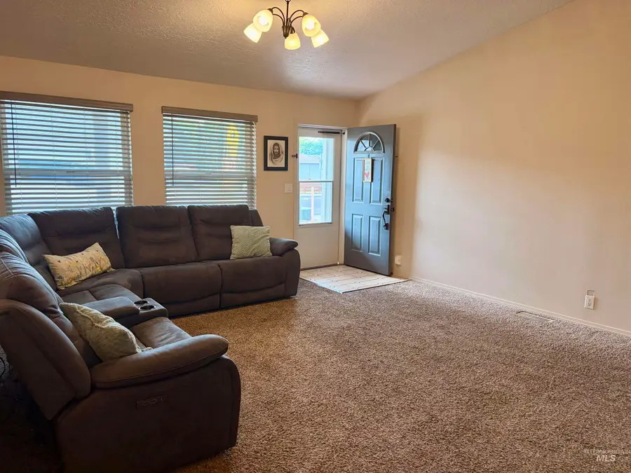 930 Sparks Street North, Twin Falls, ID 83301 - #2
