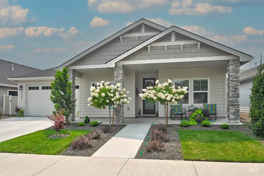 1329 N Parkshire Way, Meridian, ID 83642 - #2