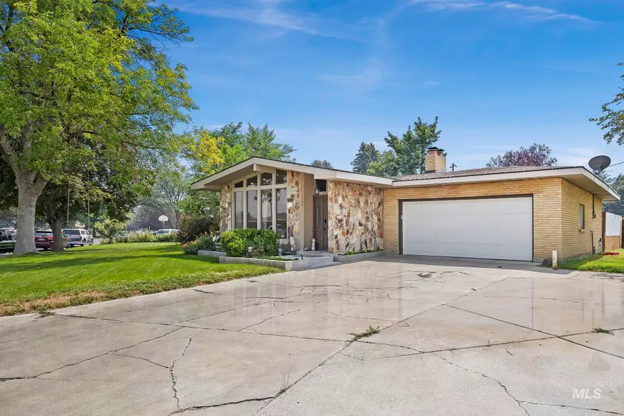 1228 Evergreen Dr, Twin Falls, ID 83301 - #2