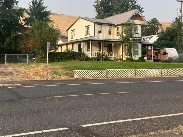 1204 1st Street, Asotin, WA 99402