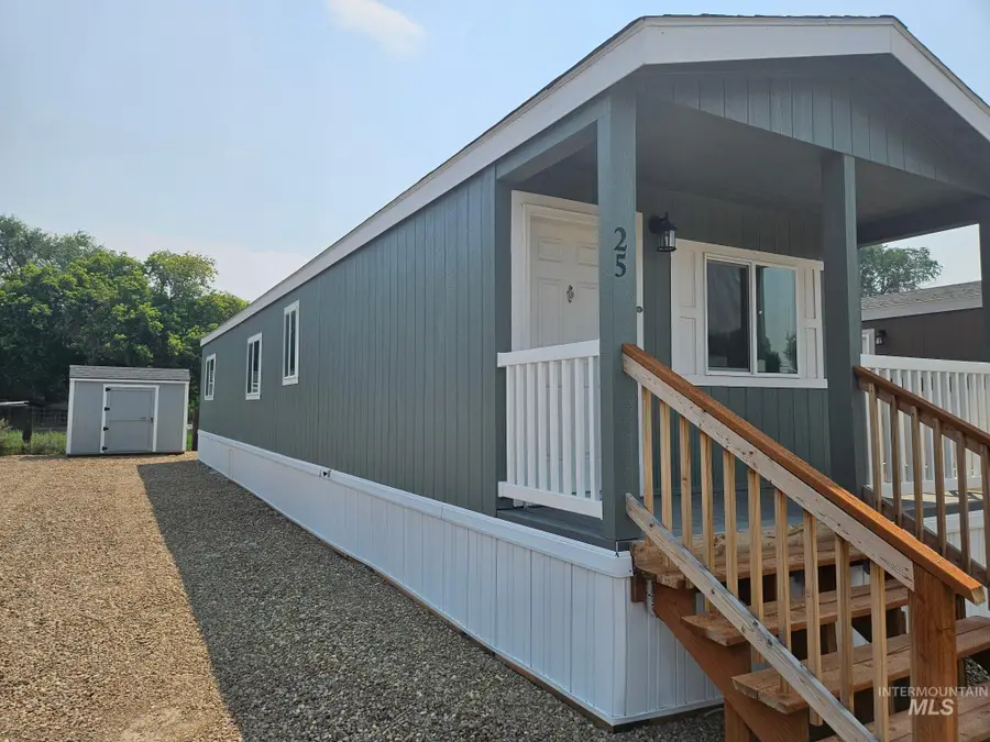370 W 12th S #25, Mountain Home, ID 83647 - #3