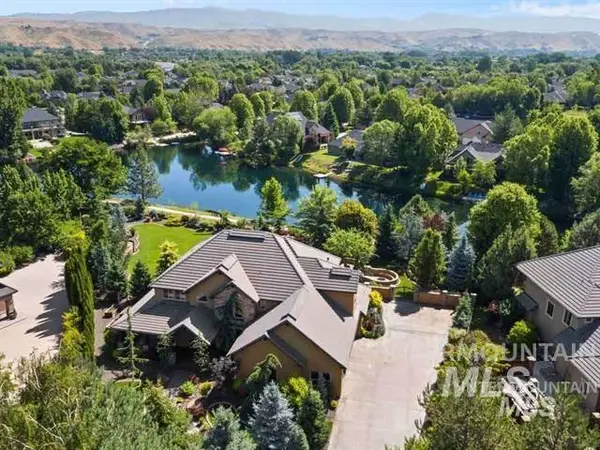 10466 W Sultana Lane, Garden City, ID 83714