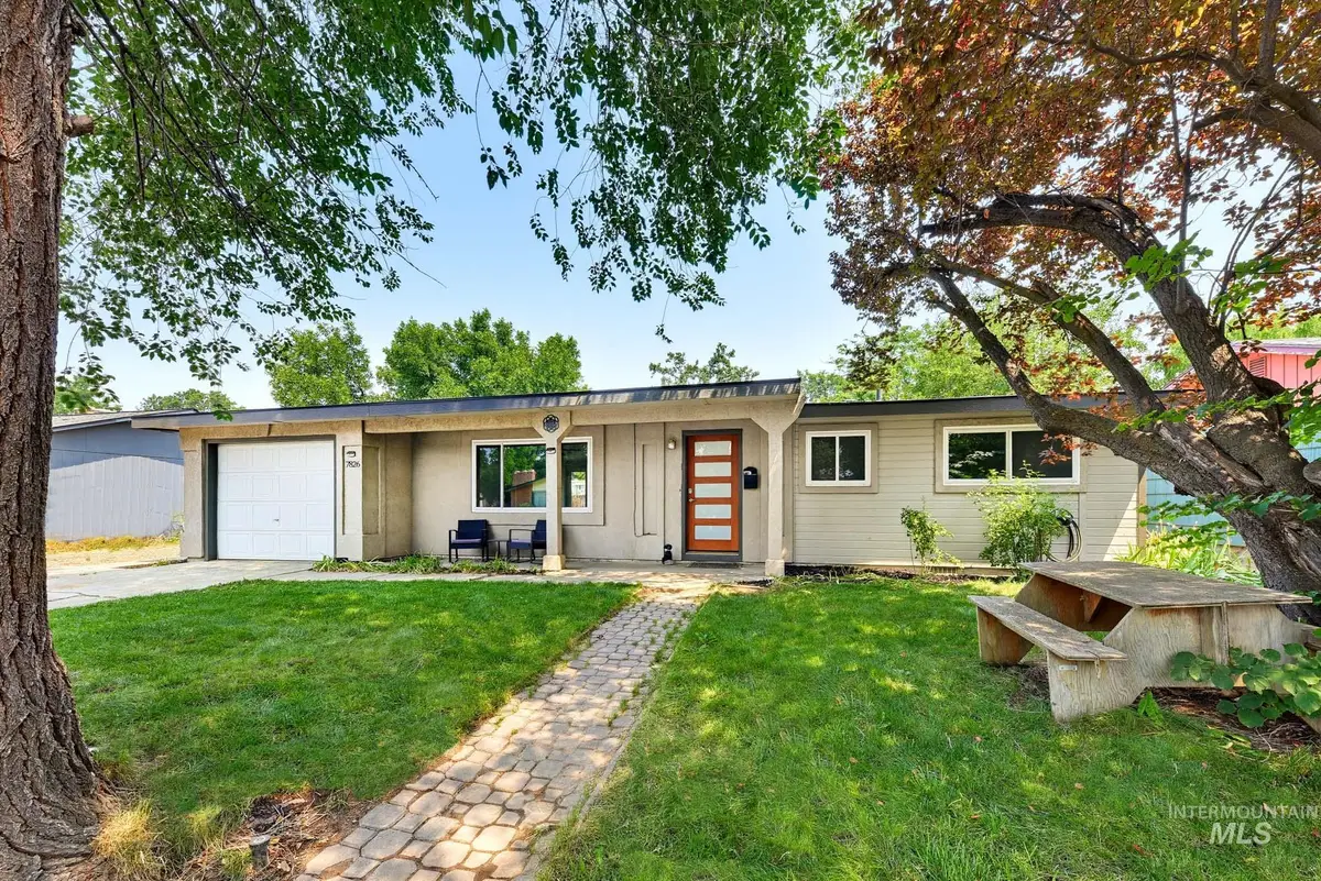 7826 W Westover Drive, Boise, ID 83704 - #1