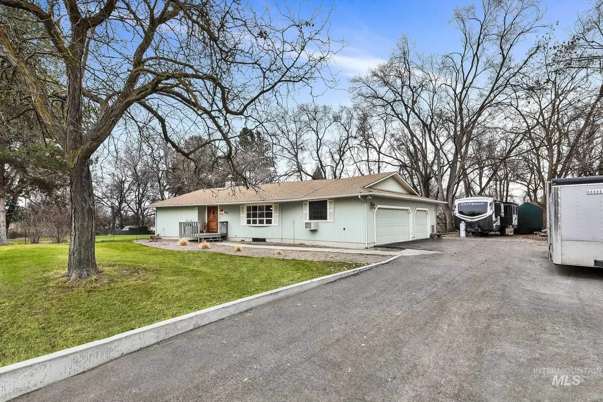 457 E Beacon Light Rd, Eagle, ID 83616 - #1