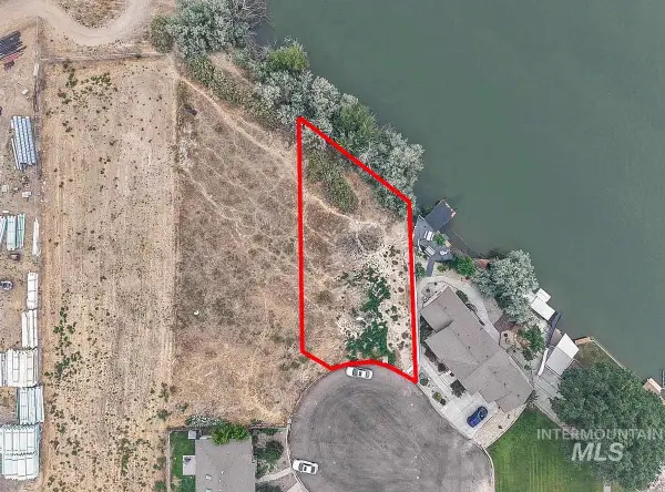 1328 Legacy Dr, Heyburn, ID 83336