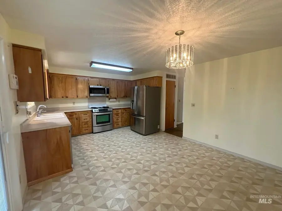 4821 N Parkwood, Boise, ID 83704 - #3