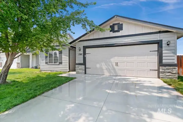 1746 E Deerhill Dr, Meridian, ID 83642