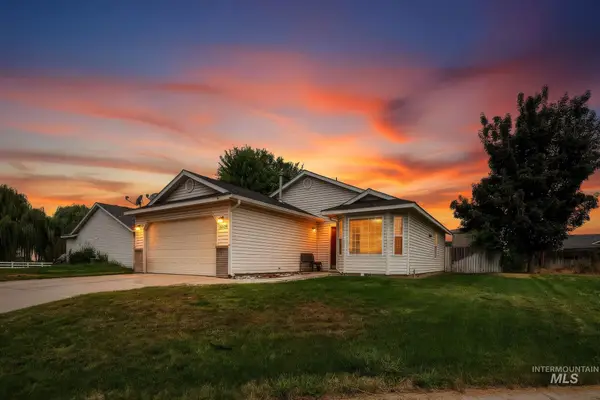 3308 Coachman Ct, Nampa, ID 83687