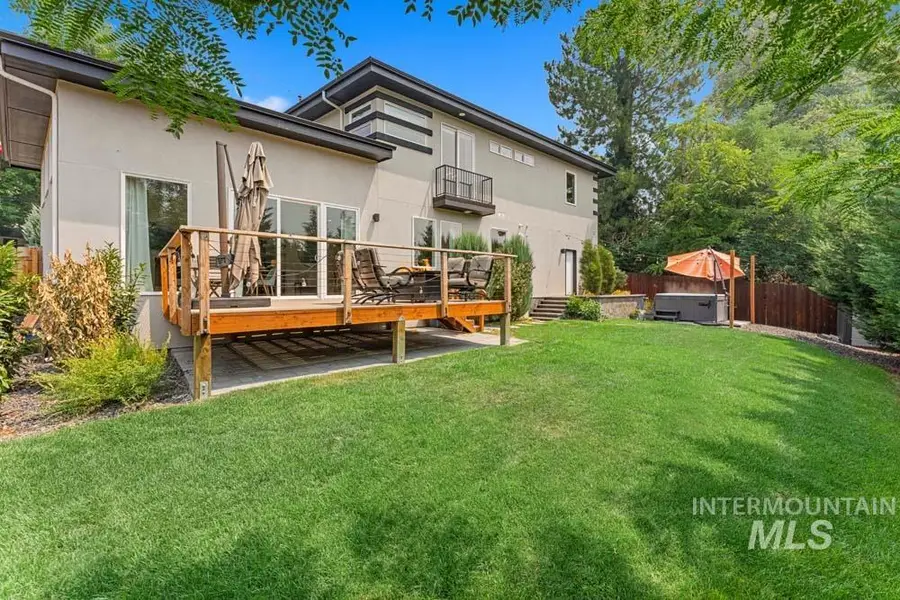 2605 W Hill Rd, Boise, ID 83702 - #3