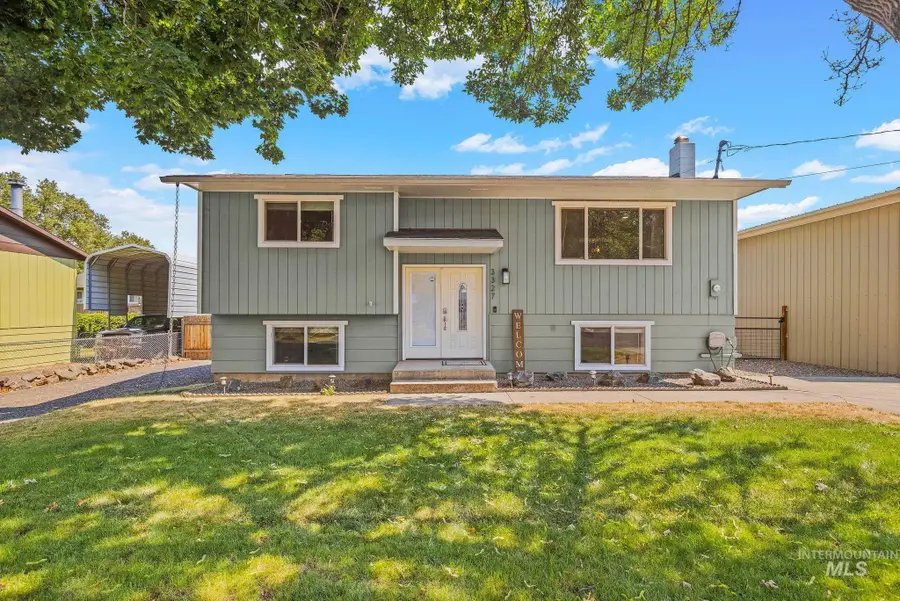 3327 5th St G, Lewiston, ID 83501 - #2