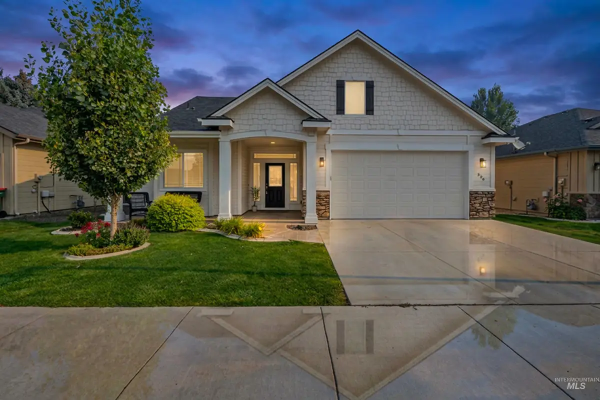 256 E Edmonds Dr, Meridian, ID 83642 - #1