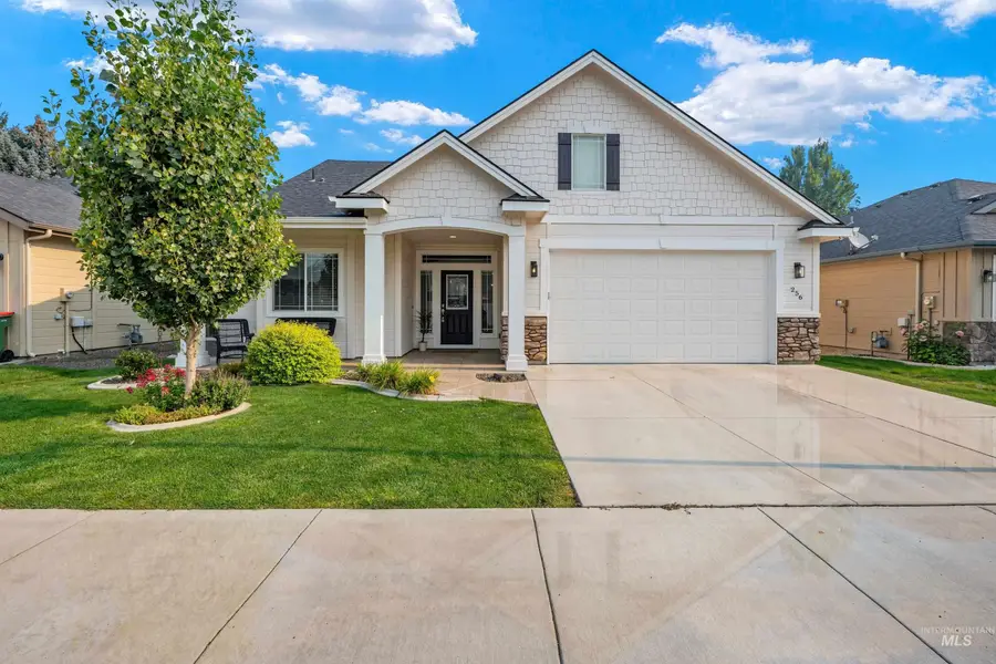 256 E Edmonds Dr, Meridian, ID 83642 - #2