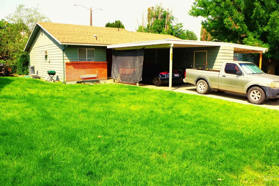 416-418 E Maine Ave, Nampa, ID 83686 - #2