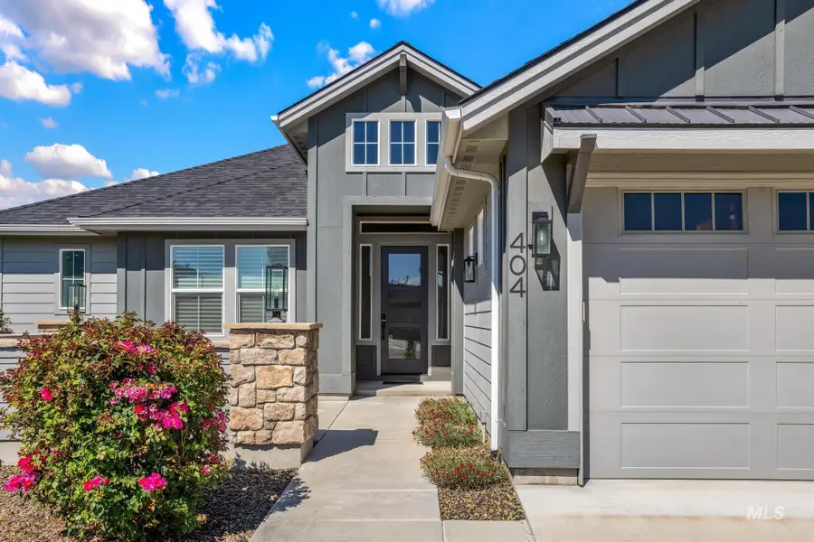 404 S Aspen Lakes Way, Star, ID 83669 - #2