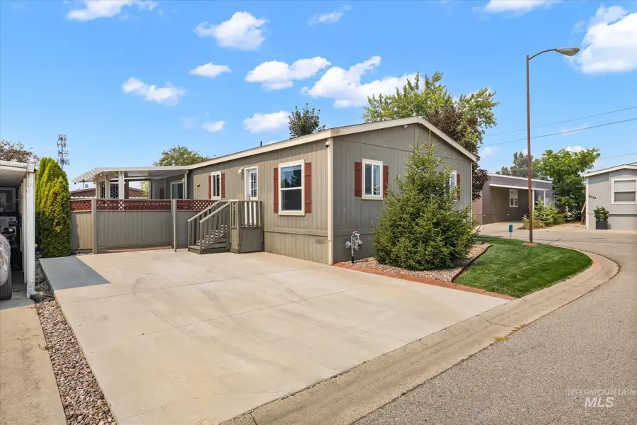 8043 W Manassas Ln, Garden City, ID 83714 - #2