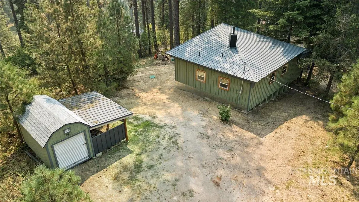 8 Moonglow Circle, Garden Valley, ID 83622 - #1