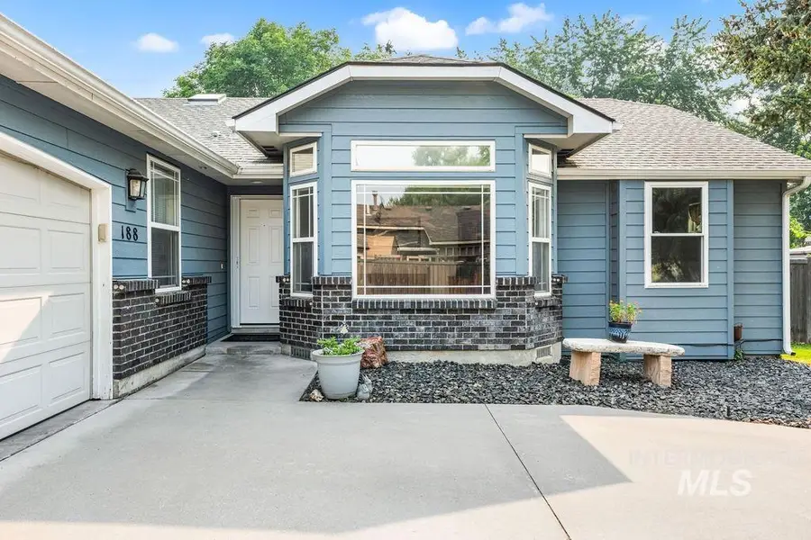 188 S Cobblestone Way, Eagle, ID 83616 - #2